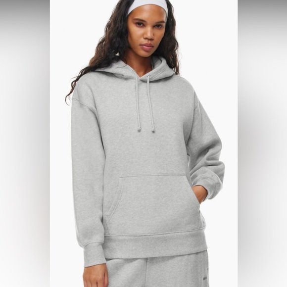 Aritzia Other - Aritzia TNA hoodie and sweatpants set